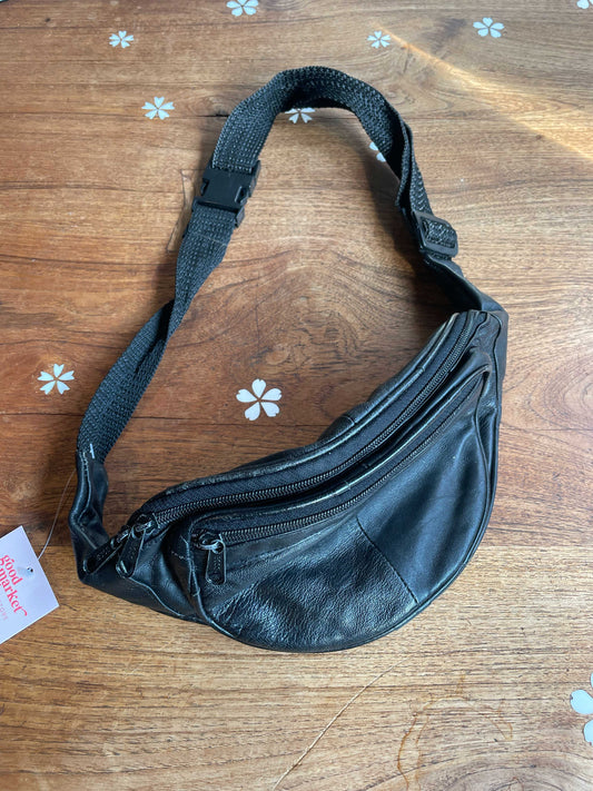 vintage leather belt bag