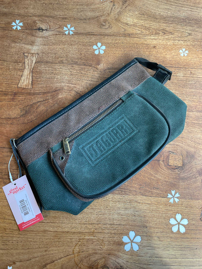 vintage jaguar pebbled brushed leather travel pouch