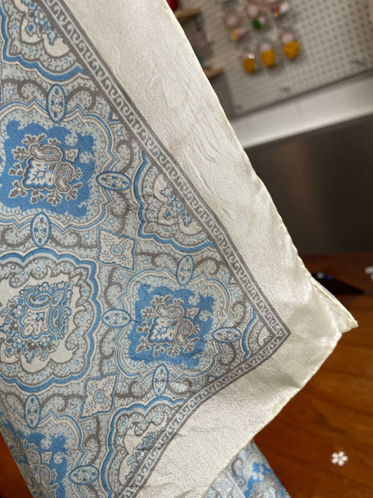 vintage 60s echo hand-rolled square silk scarf