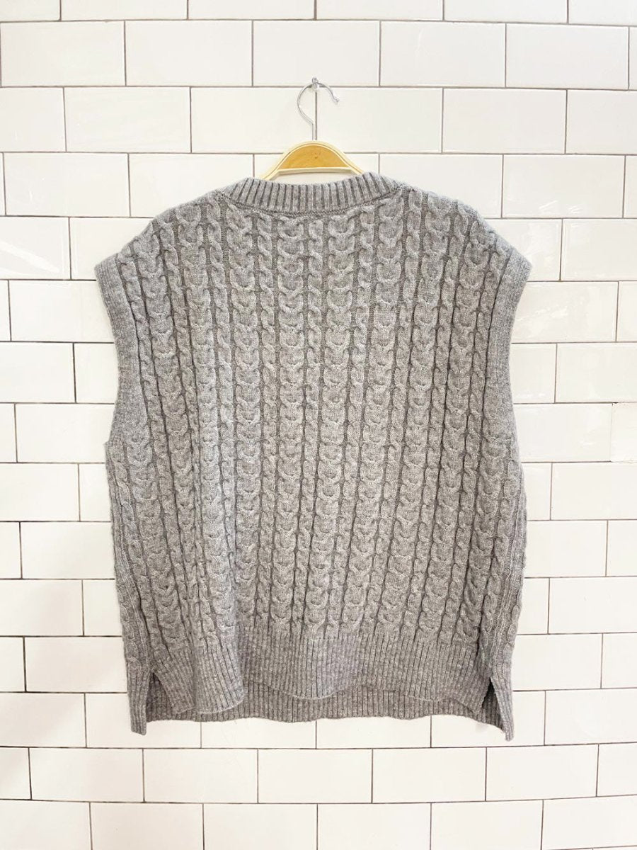 oversized cable knit grey vest - good market thrift store
