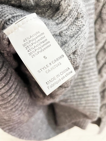 oversized cable knit grey vest - good market thrift store