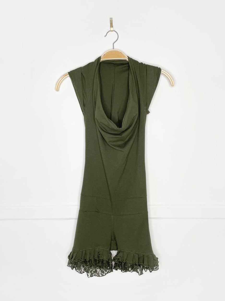 nwot the fairies pajamas cowl neck lace ruffle hem hooded romper