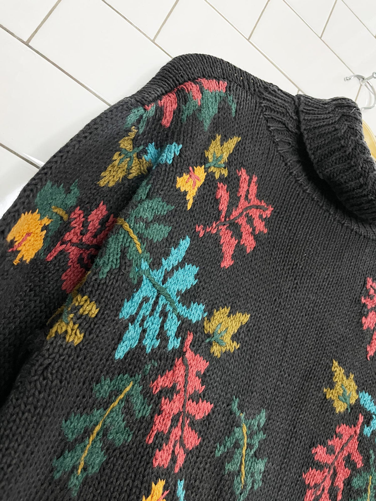 vintage 90s woolrich ramie-blend hand-knit autumn leaves turtle neck sweater