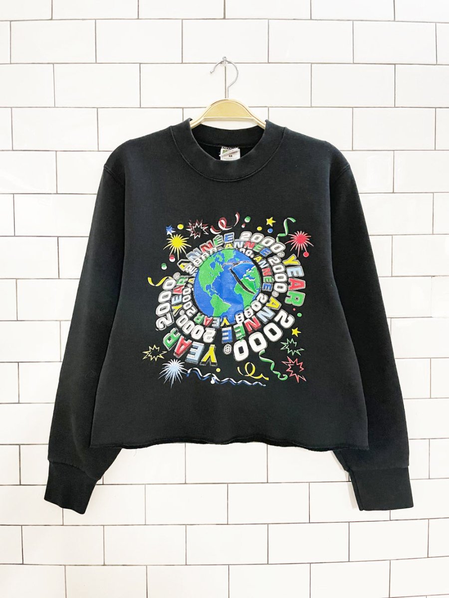 y2k year 2000 new years cropped sweatshirt - good market thrift store