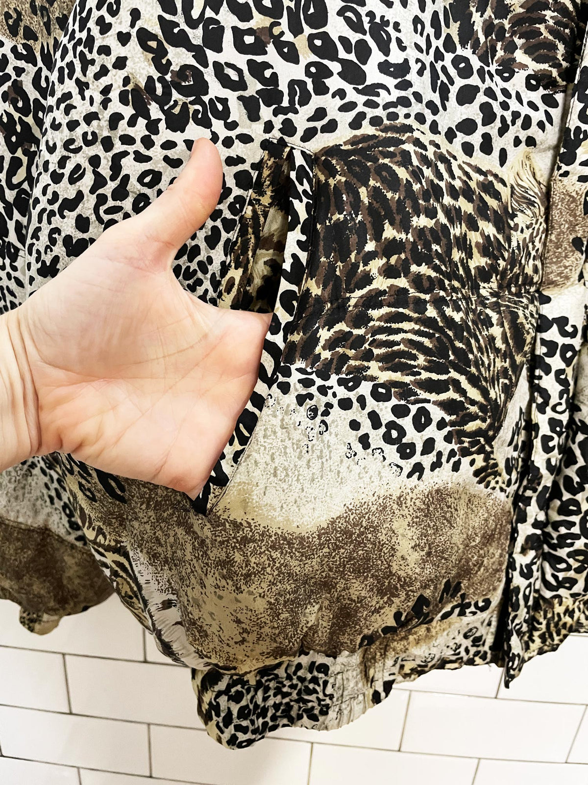 vintage fuda international 100% silk animal print bomber jacket