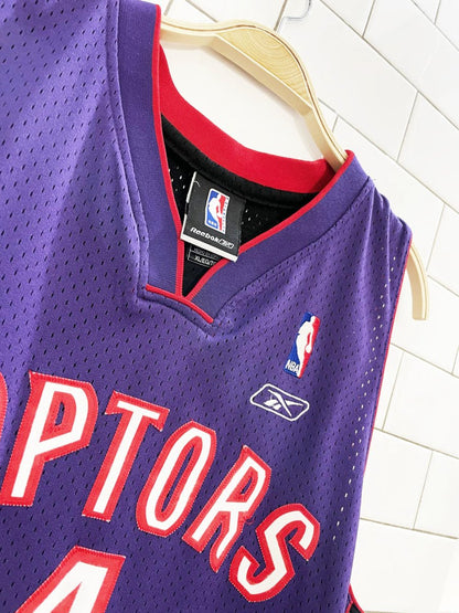 vintage 00s raptors chris bosh 4 reebok NBA jersey | 03 - 04 away - good market thrift store