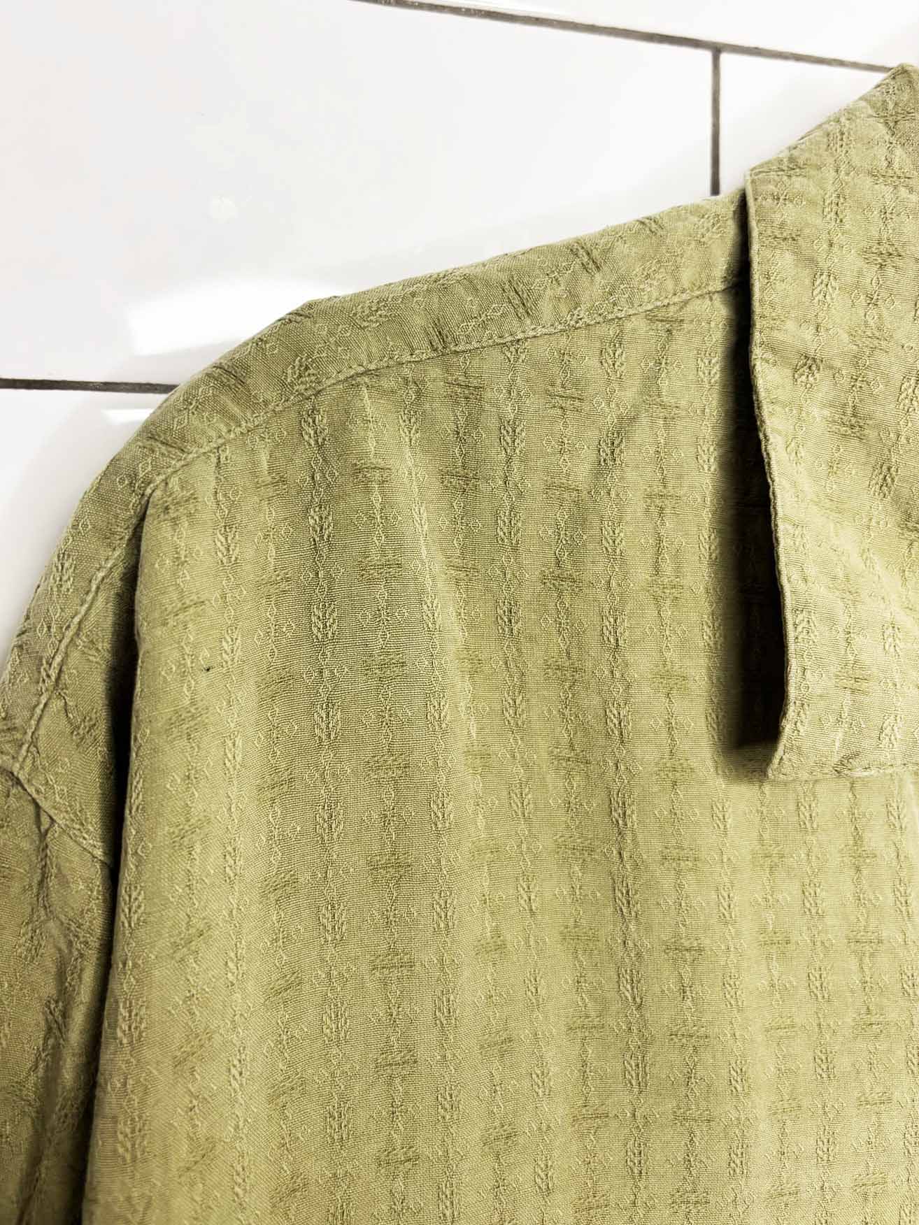 jamaica jaxx 100% silk textured full button cabana shirt