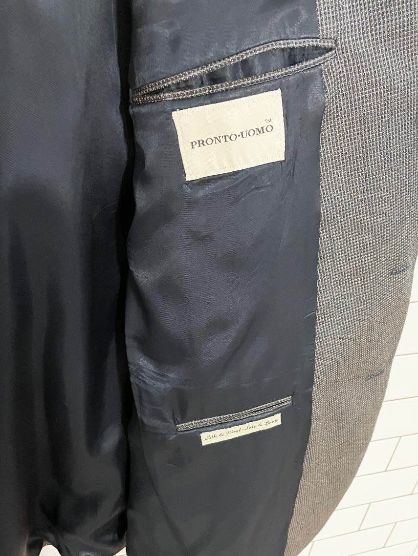 pronto uomo silk - wool menswear blazer | made in Chile - good market thrift store