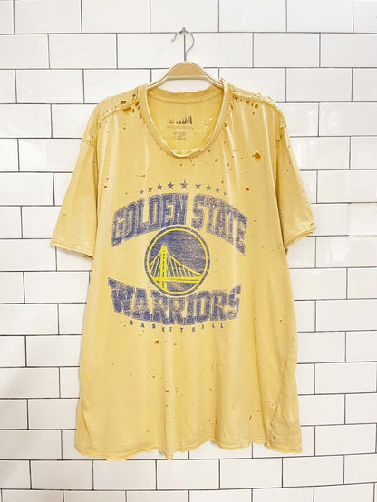 nba golden state warriors basketball distressed tee - good market thrift store