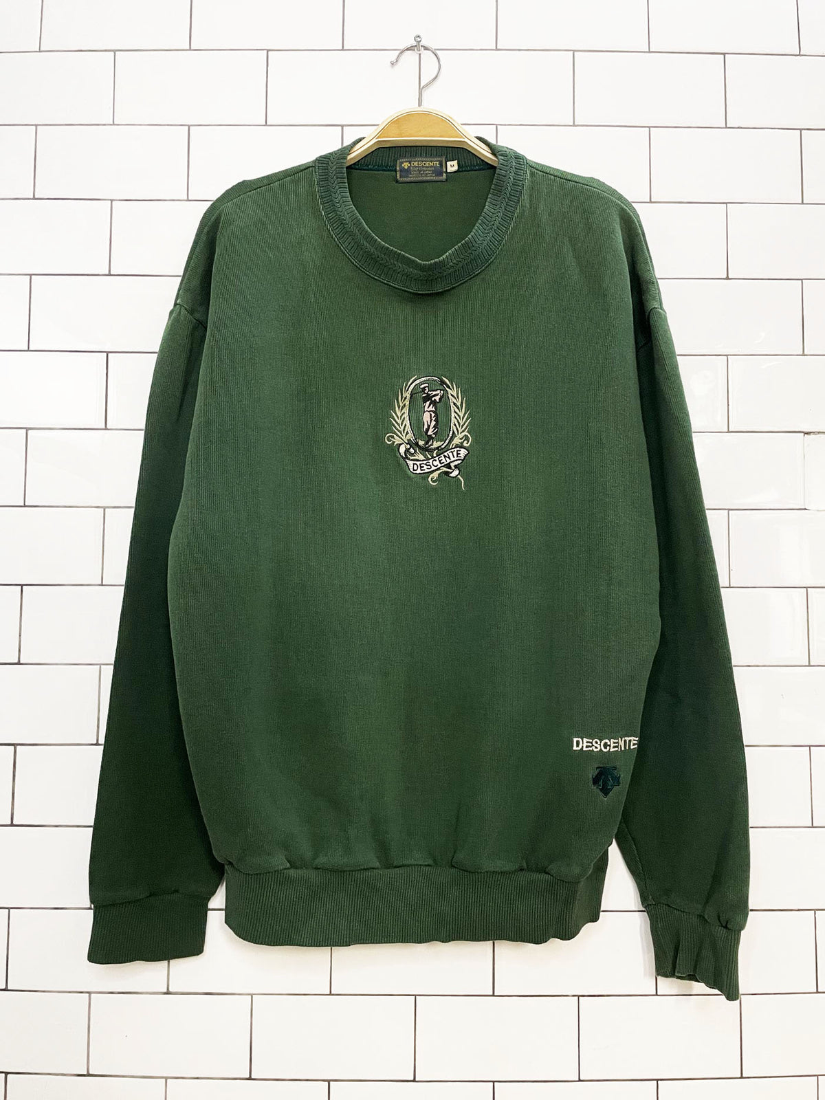 vintage 90s descente golf rib knit crested sweatshirt | made in Japan