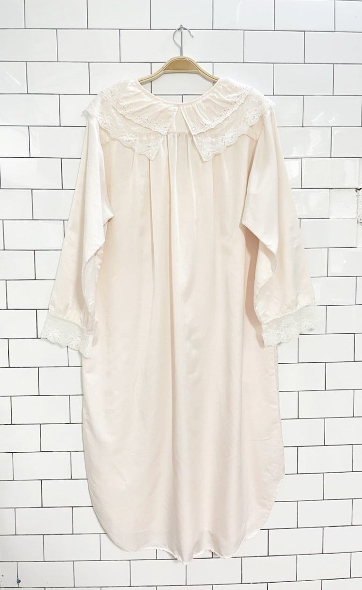 vintage 80s la vie en rose lace - trim satin nightgown - good market thrift store