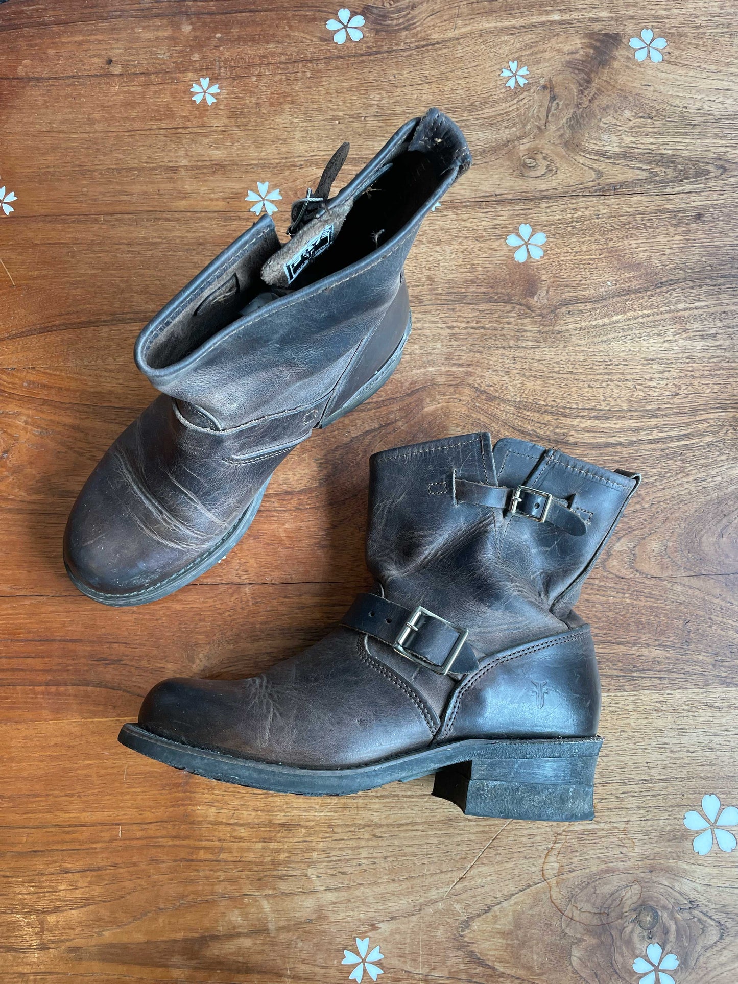 frye veronica short engineer leather boots