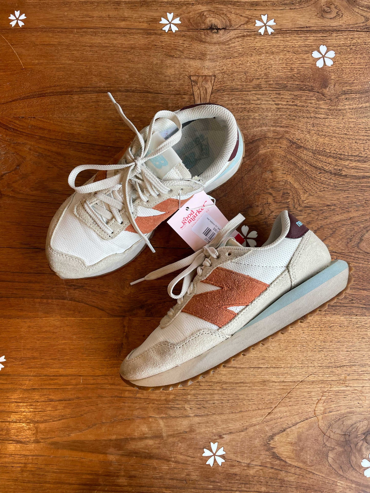 new balance 237 suede platform sneakers