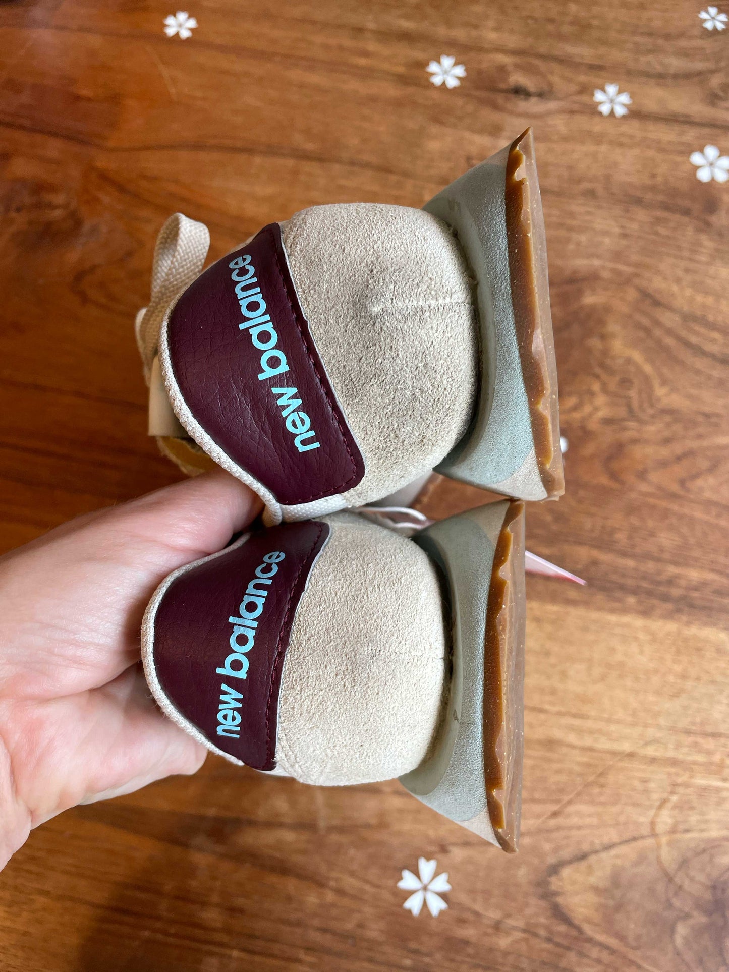 new balance 237 suede platform sneakers