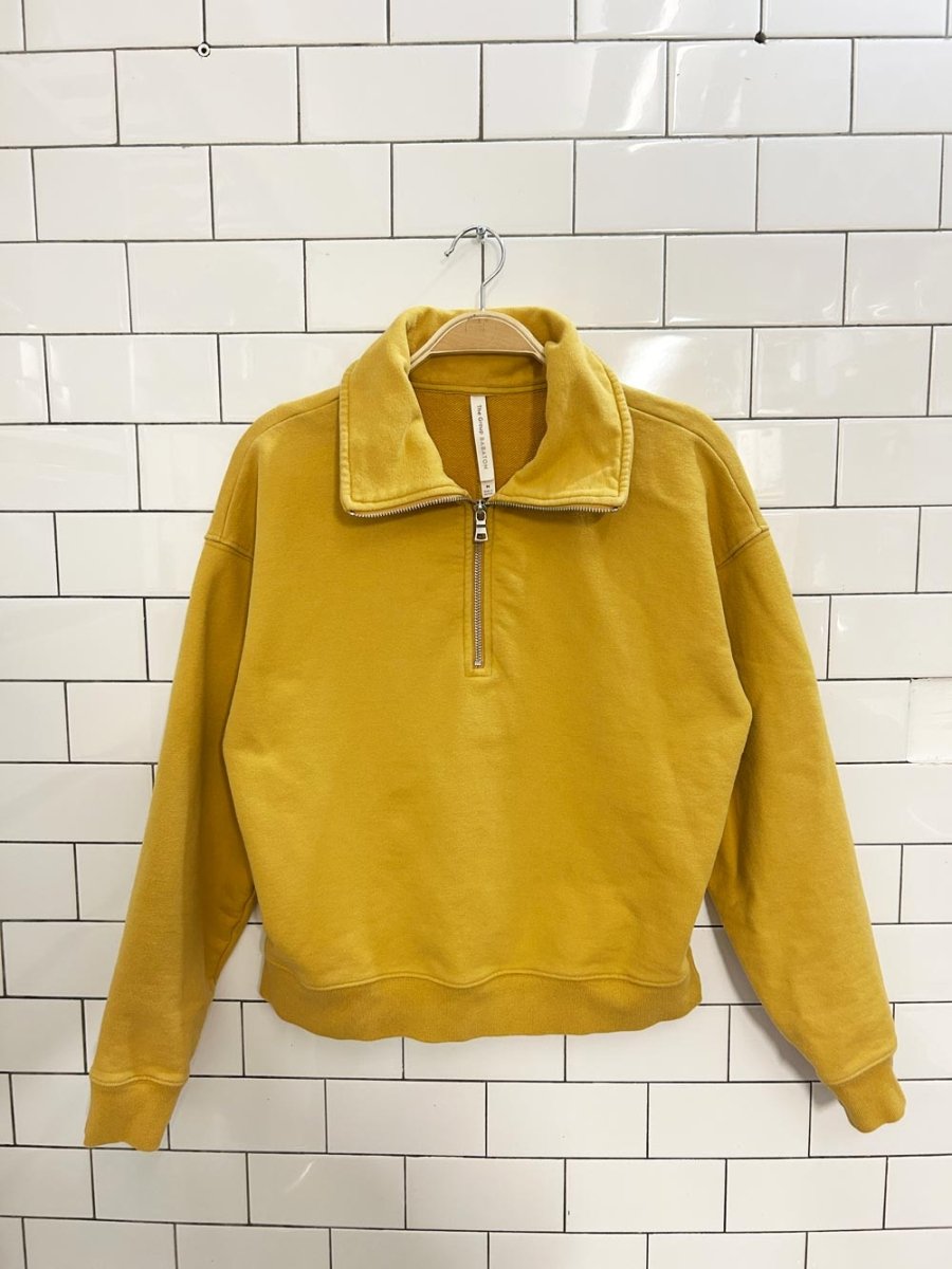 the group babaton 1/4 zip sweatshirt - good market thrift store