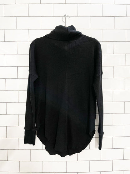 the group babaton waffle cowl neck thermal | aritzia - good market thrift store