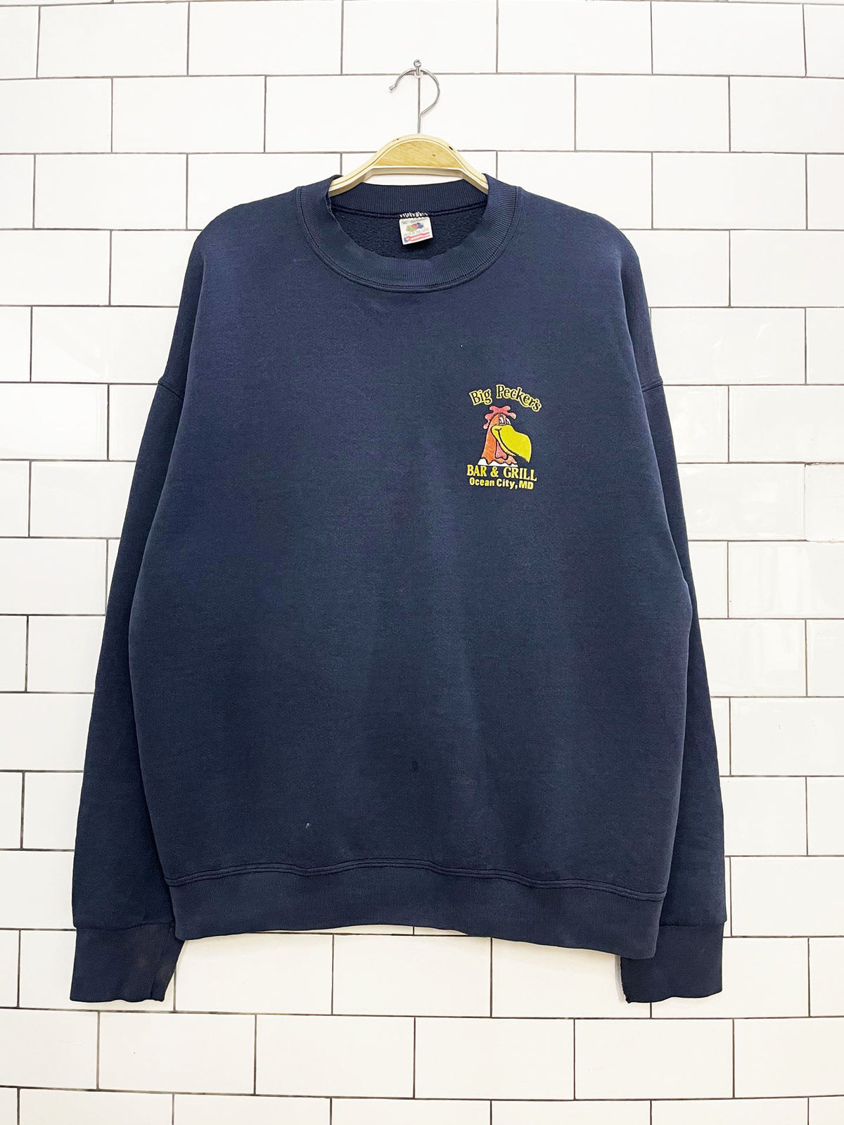 vintage big peckers bar n grill chicken graphic sweatshirt | fruit of the loom