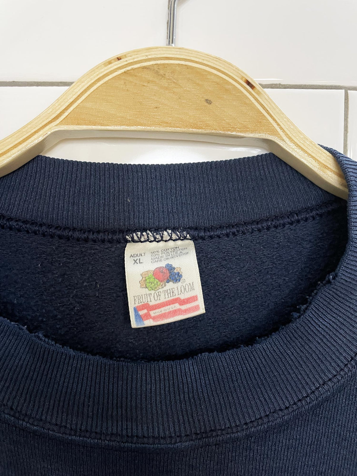 vintage big peckers bar n grill chicken graphic sweatshirt | fruit of the loom