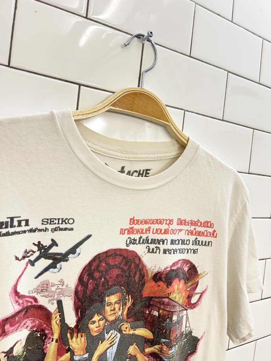 UO james bond octopussy graphic tee - good market thrift store