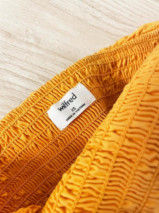 wilfred smocked volume crop tube top | aritzia - good market thrift store