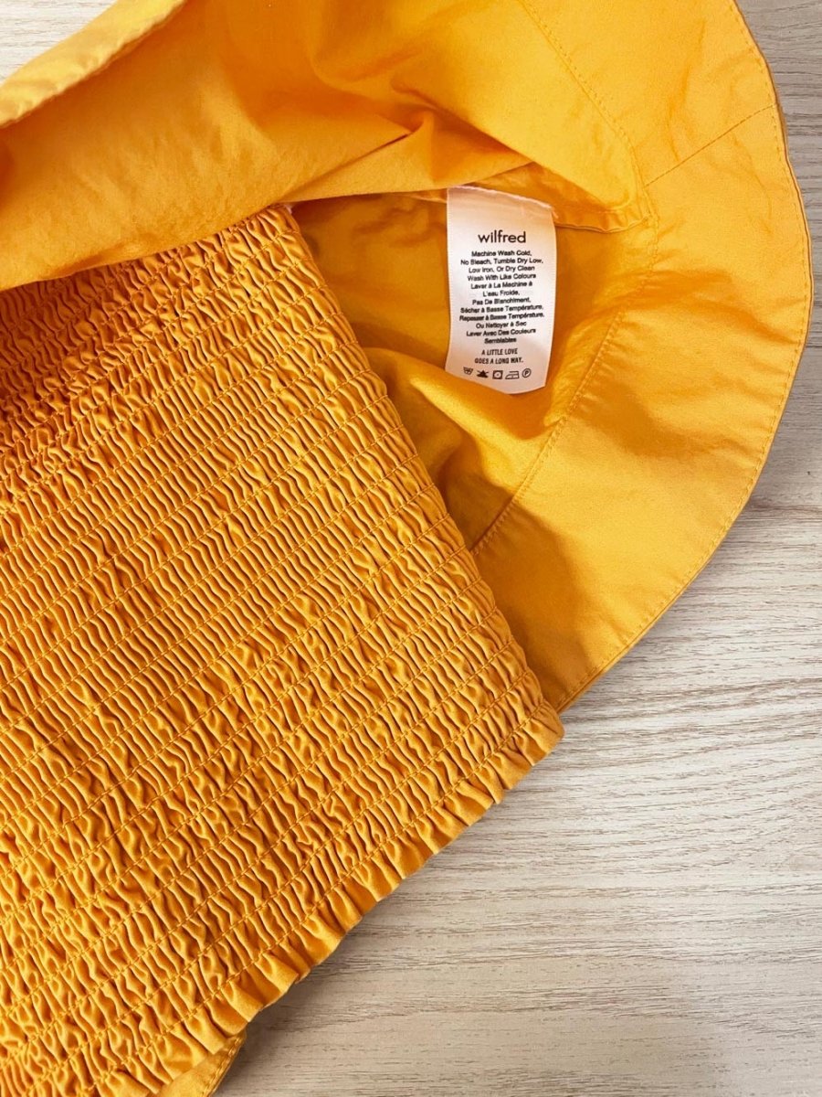 wilfred smocked volume crop tube top | aritzia - good market thrift store