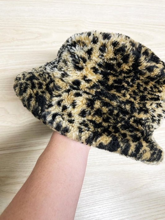 vintage 90s animal print faux fur bucket hat - good market thrift store