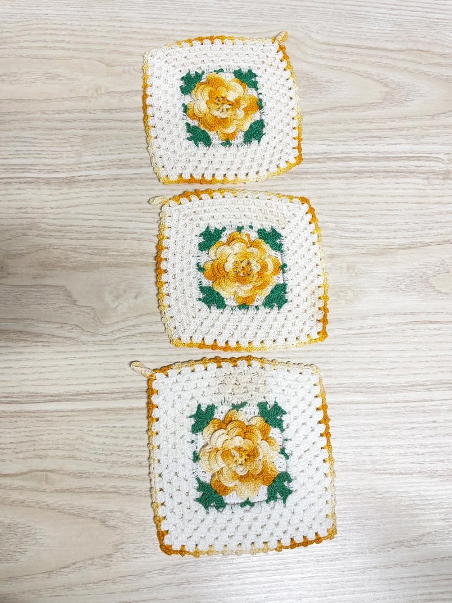 x3 vintage handmade crochet flower pot holders - good market thrift store