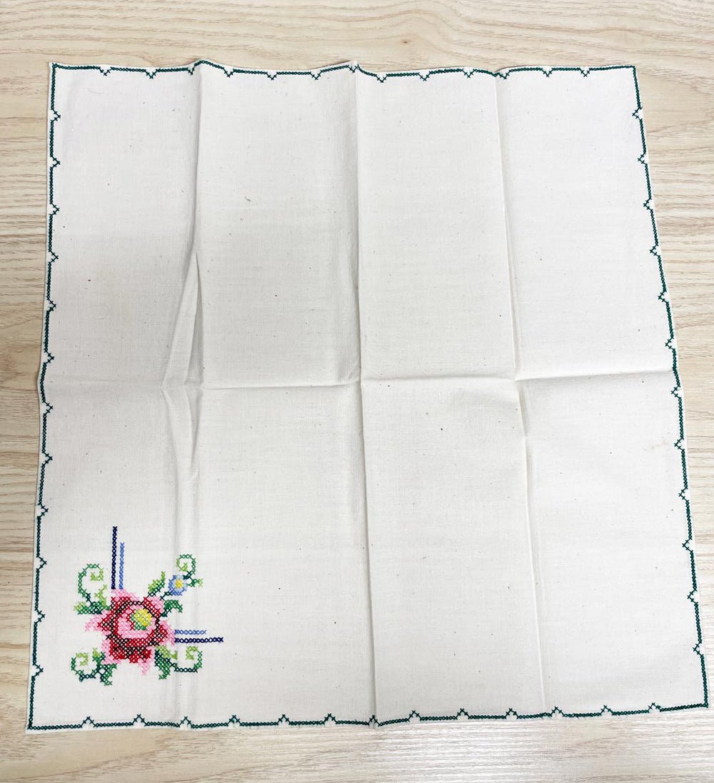 x4 vintage cross stitch flower napkins - good market thrift store