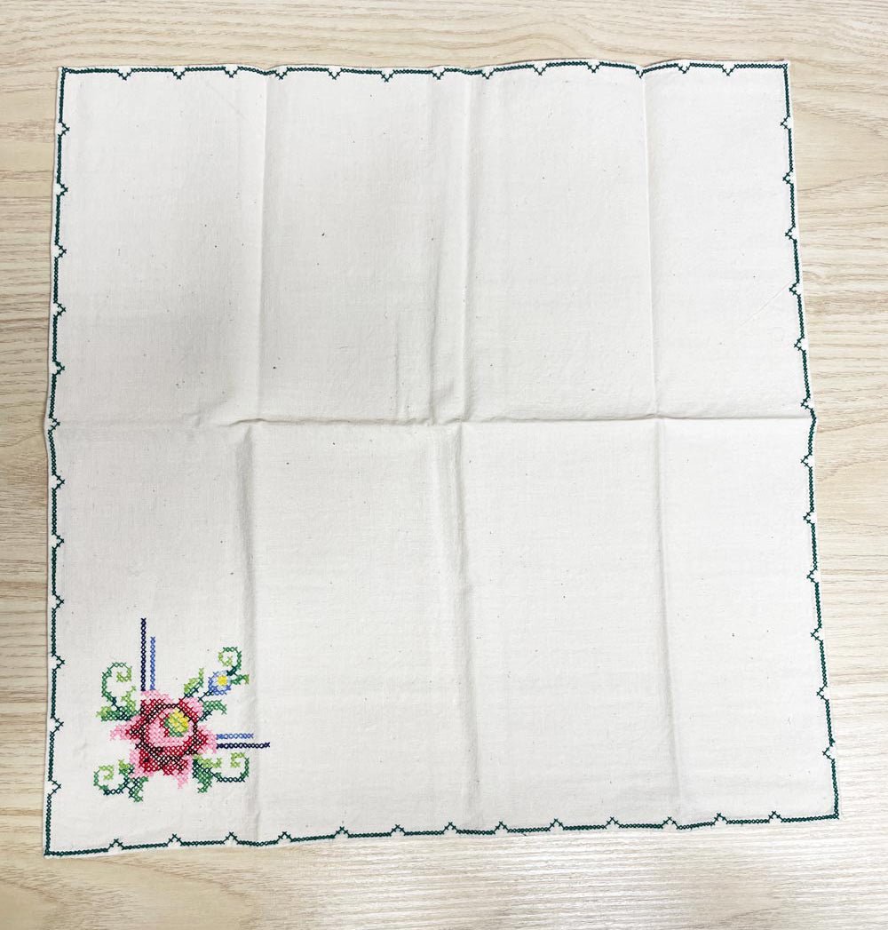 x4 vintage cross stitch flower napkins - good market thrift store