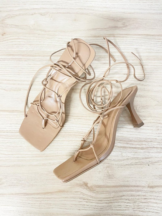 zara strappy thong square toe heeled sandals - good market thrift store
