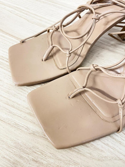 zara strappy thong square toe heeled sandals - good market thrift store