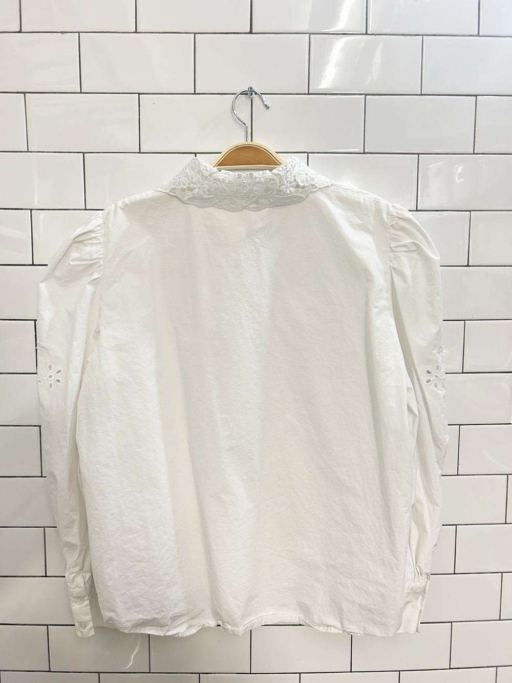 zara polin flower embroidered eyelet blouse - good market thrift store