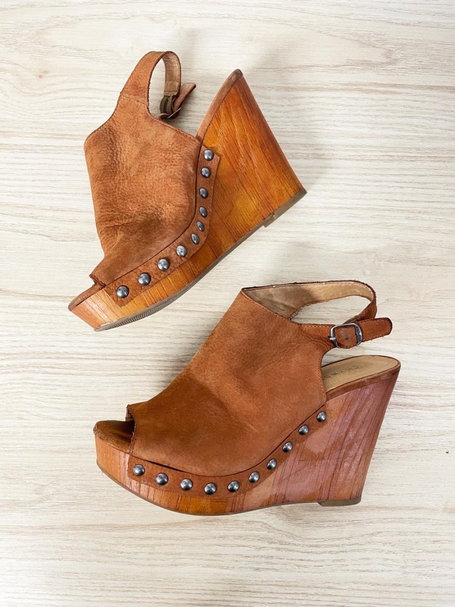 lucky brand boho studded wooden wedge leather sandals - good market thrift store