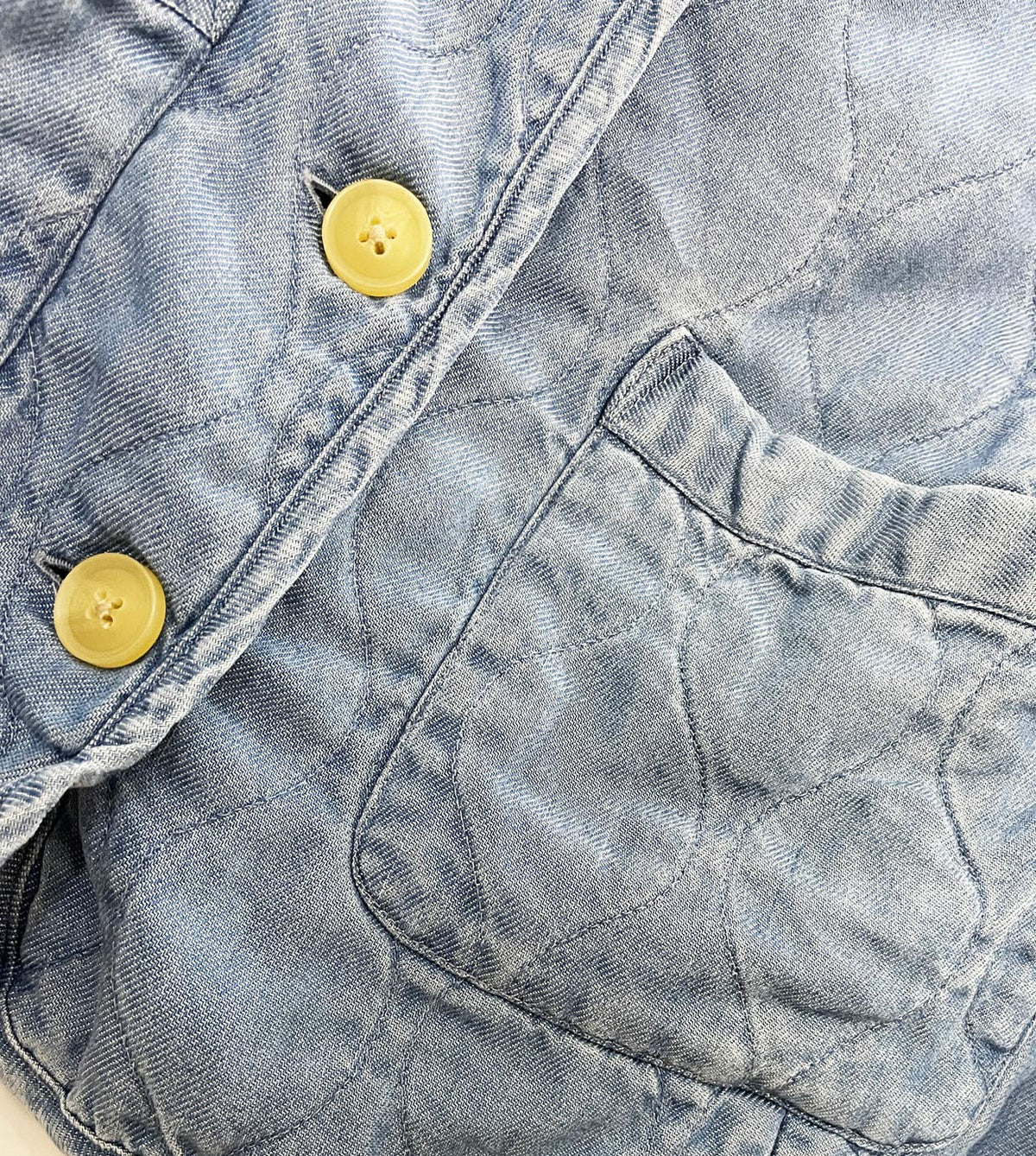 vineyeard vines wave quilted denim full button light jacket