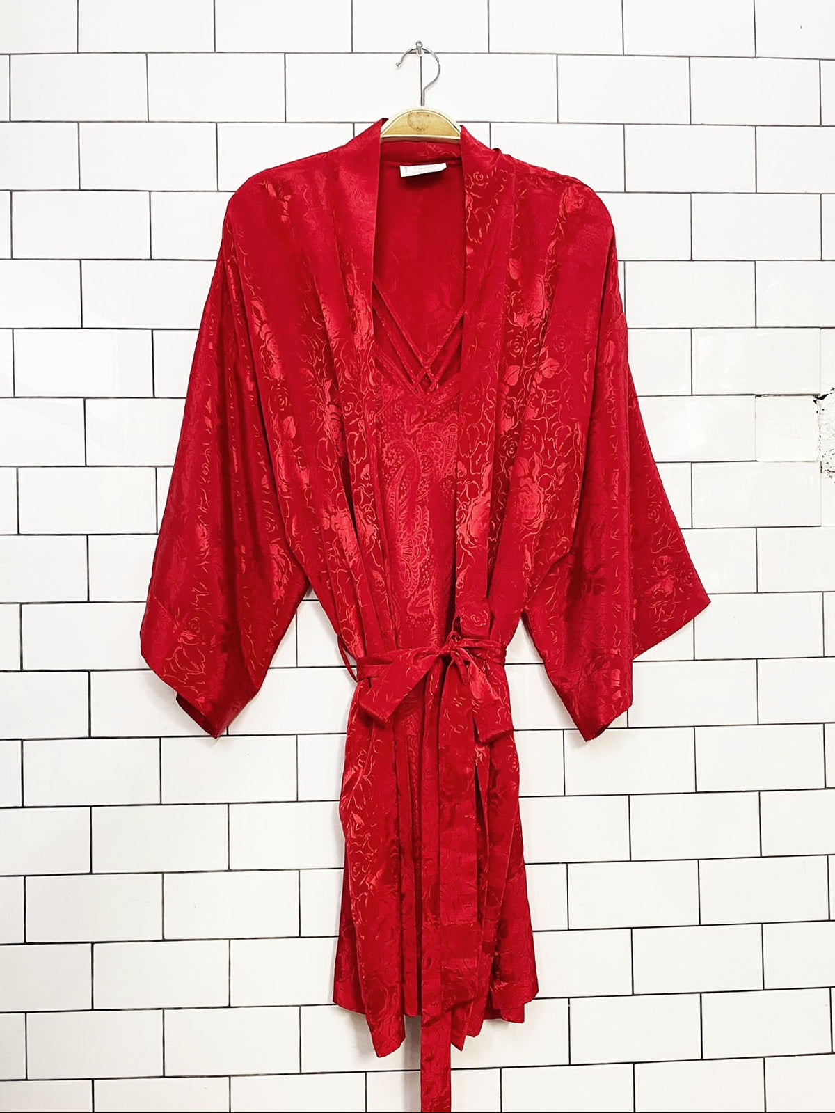 x2 vintage 80s expressions satin floral paisley robe + mini slip dress | california dynasty