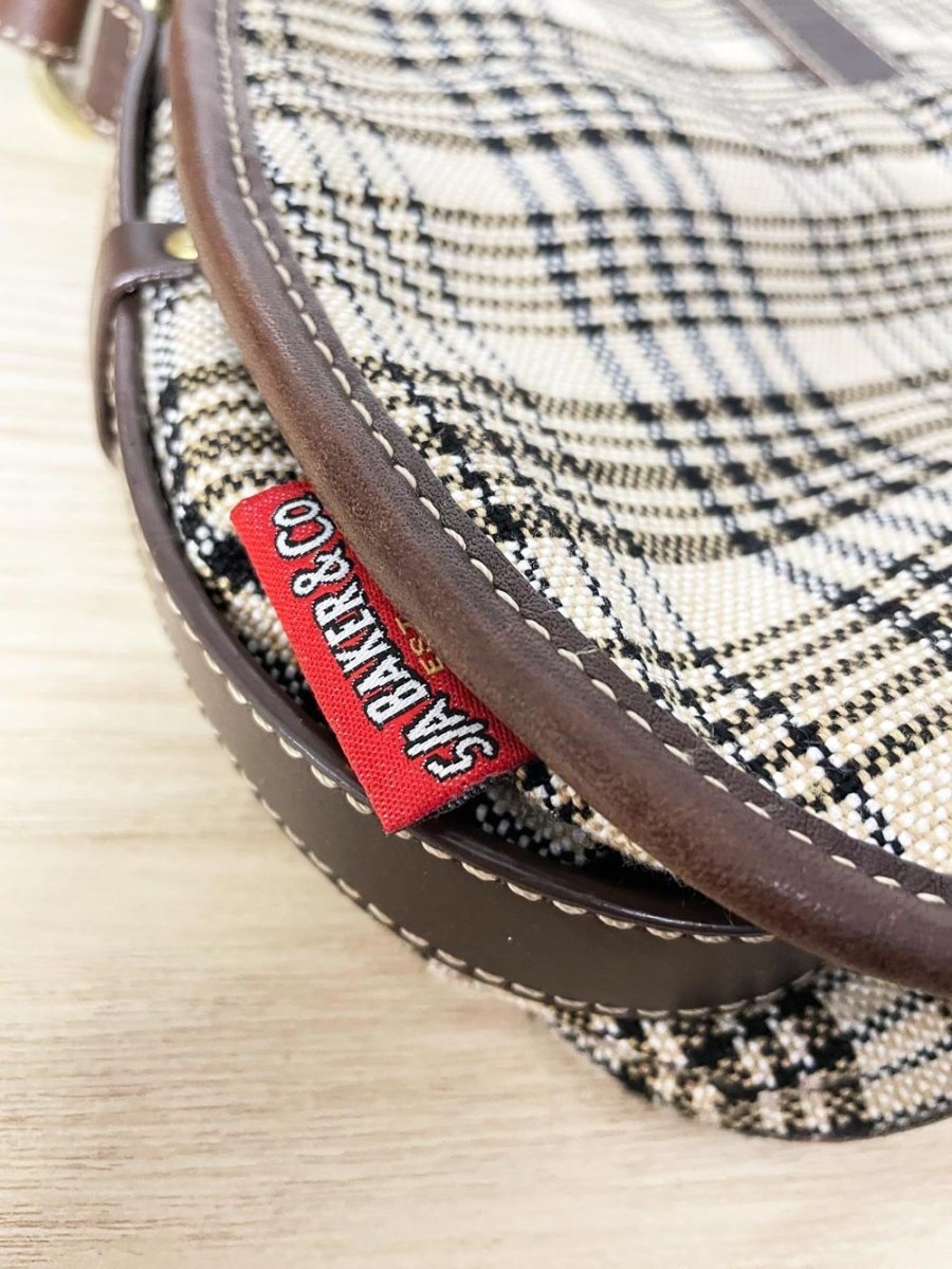 vintage amberhill 5/A baker plaid saddle bag - good market thrift store