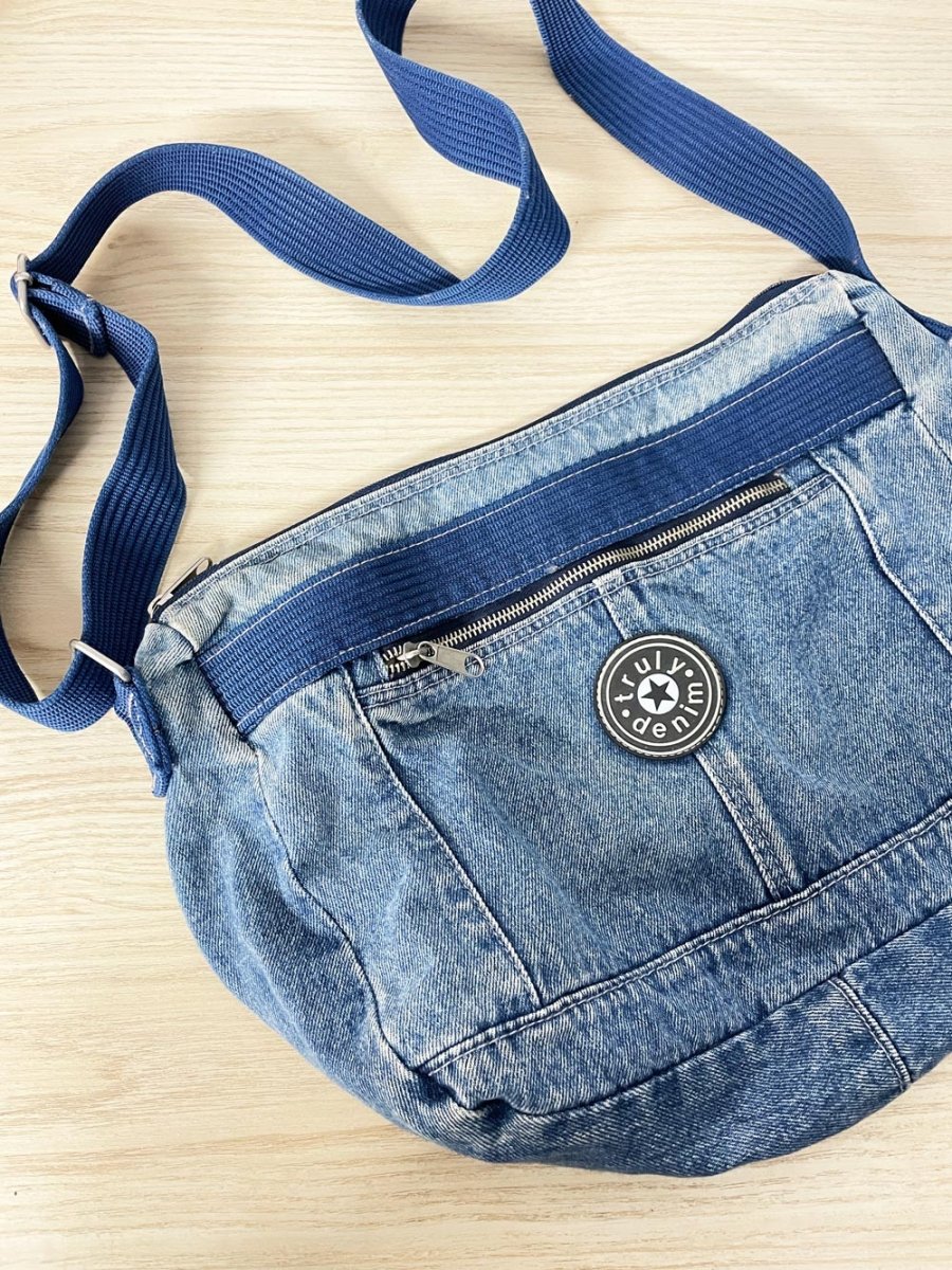vintage 00s truly denim crossbody bag - good market thrift store