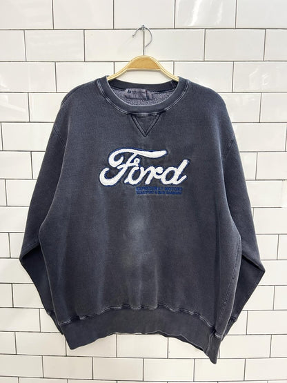 vintage 00s redwood classics oversized ford crew - good market thrift store