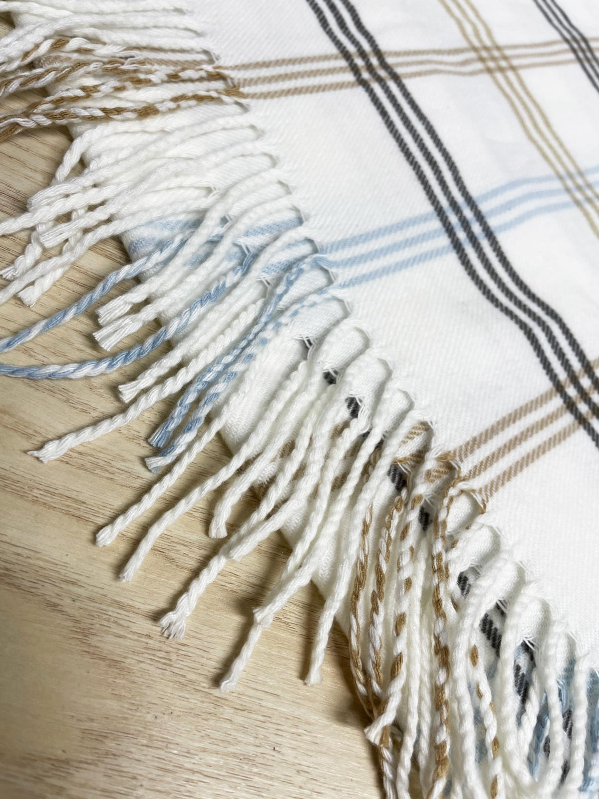 100% cashmere plaid fringe scarf | made in Scotland