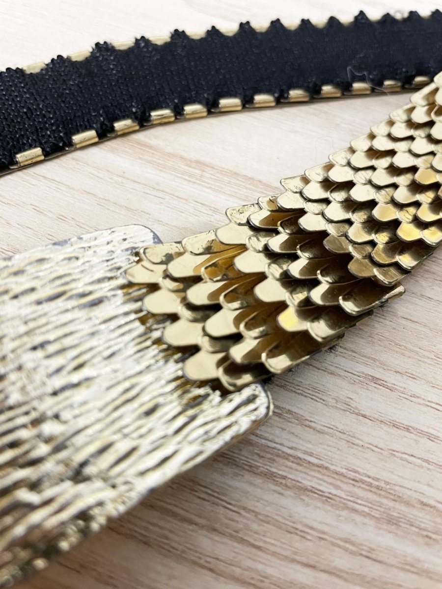 vintage 60s metal scales stretch belt - good market thrift store