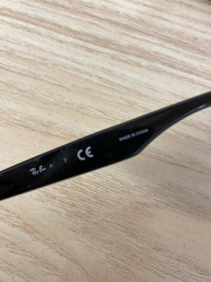 kids ray ban wayfarer sunglasses w case - good market thrift store