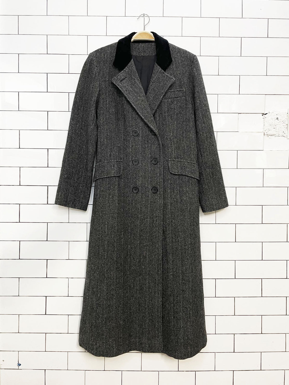 vintage projections 100% wool herringbone tweed + velvet collar double breasted coat | union made in USA
