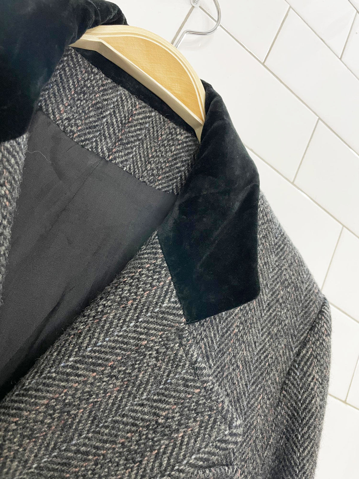 vintage projections 100% wool herringbone tweed + velvet collar double breasted coat | union made in USA