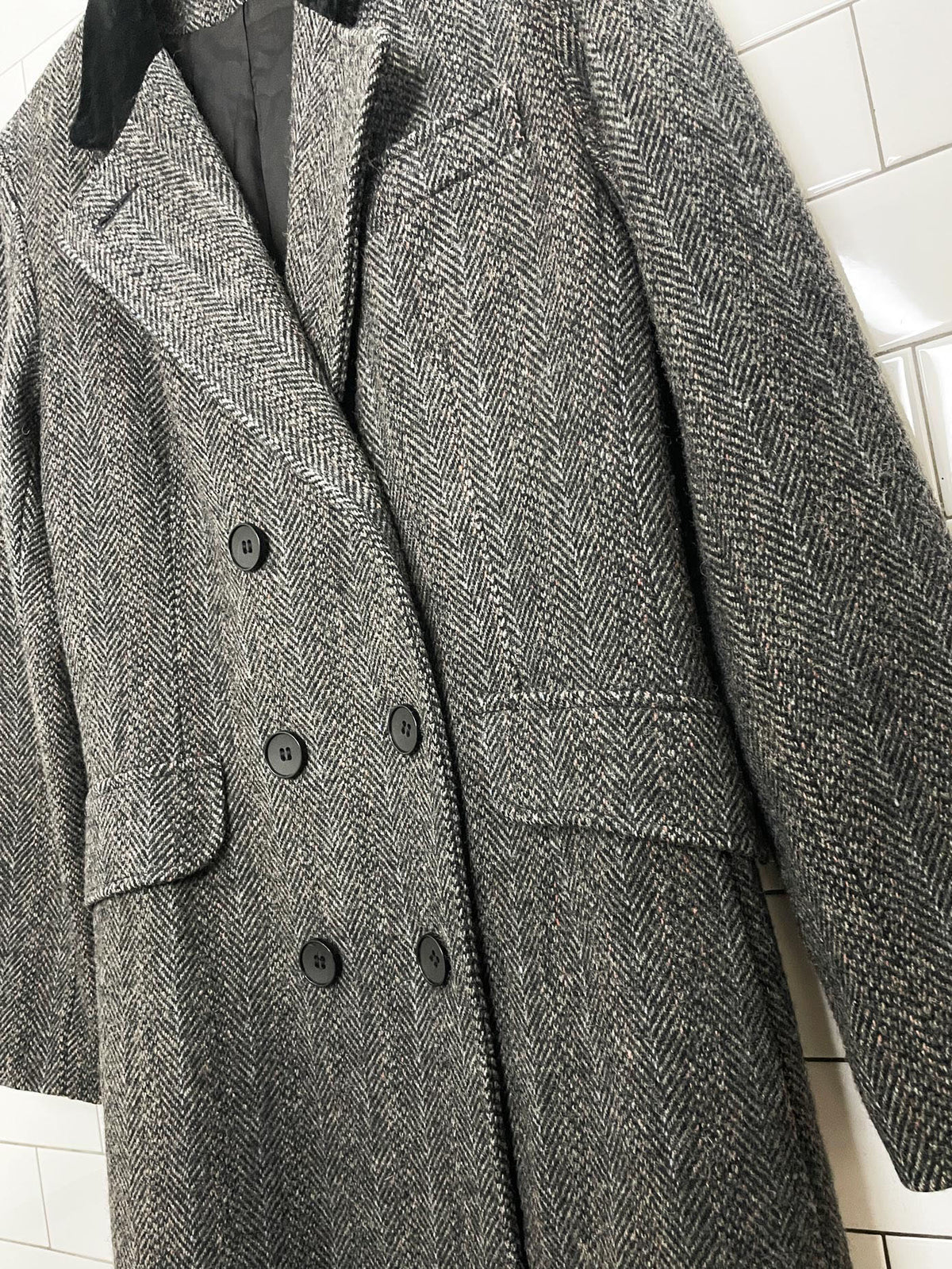 vintage projections 100% wool herringbone tweed + velvet collar double breasted coat | union made in USA