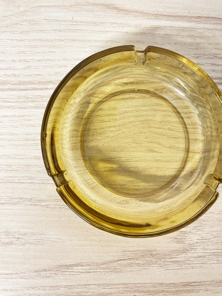 vintage amber glass ash tray - good market thrift store