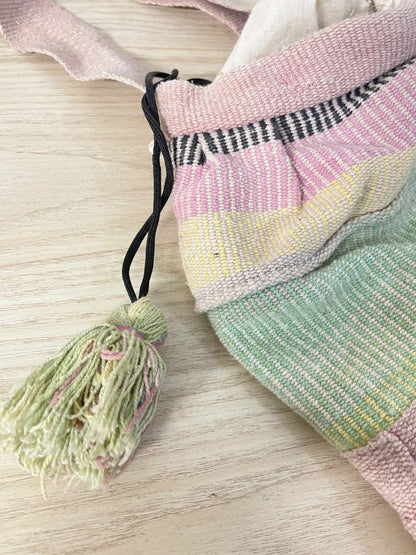 vintage 90s sun faded woven bucket bag - good market thrift store