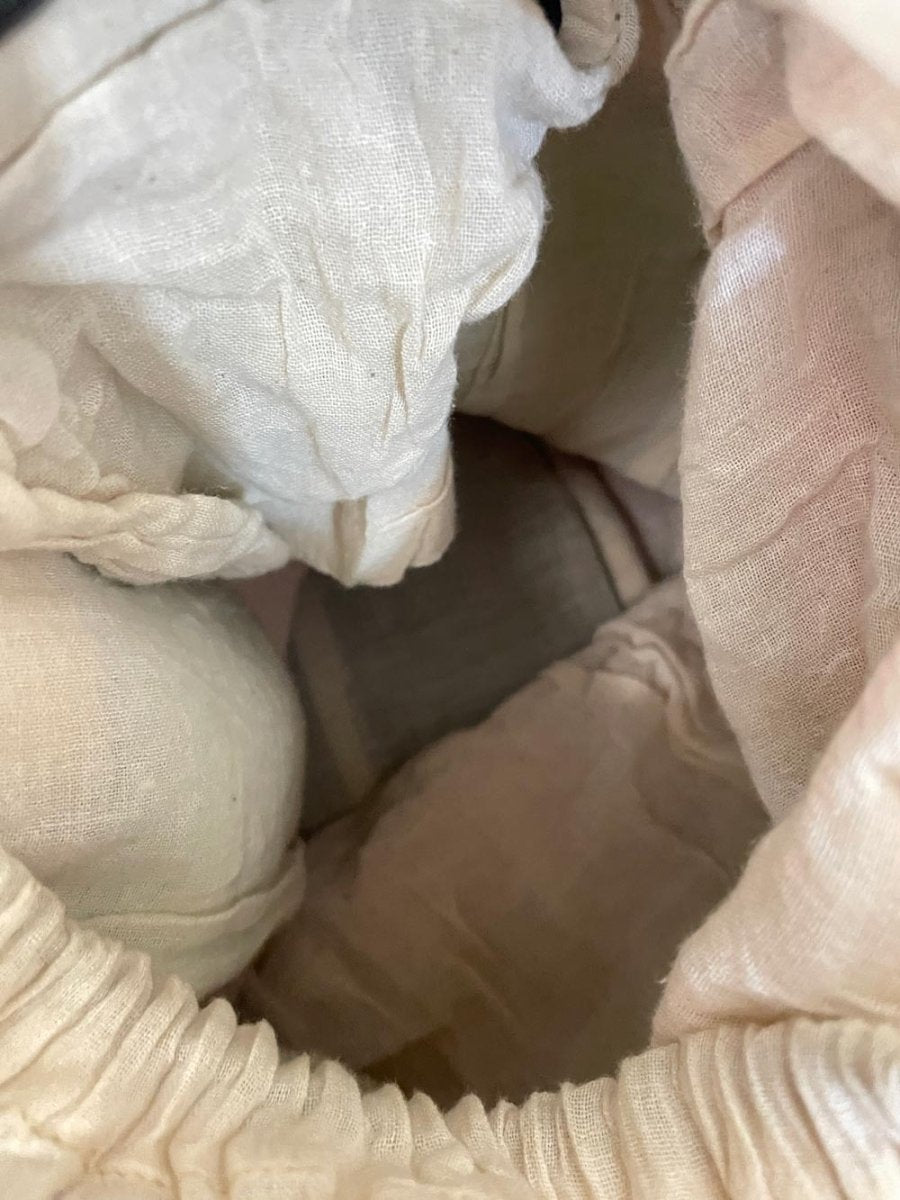 vintage 90s sun faded woven bucket bag - good market thrift store