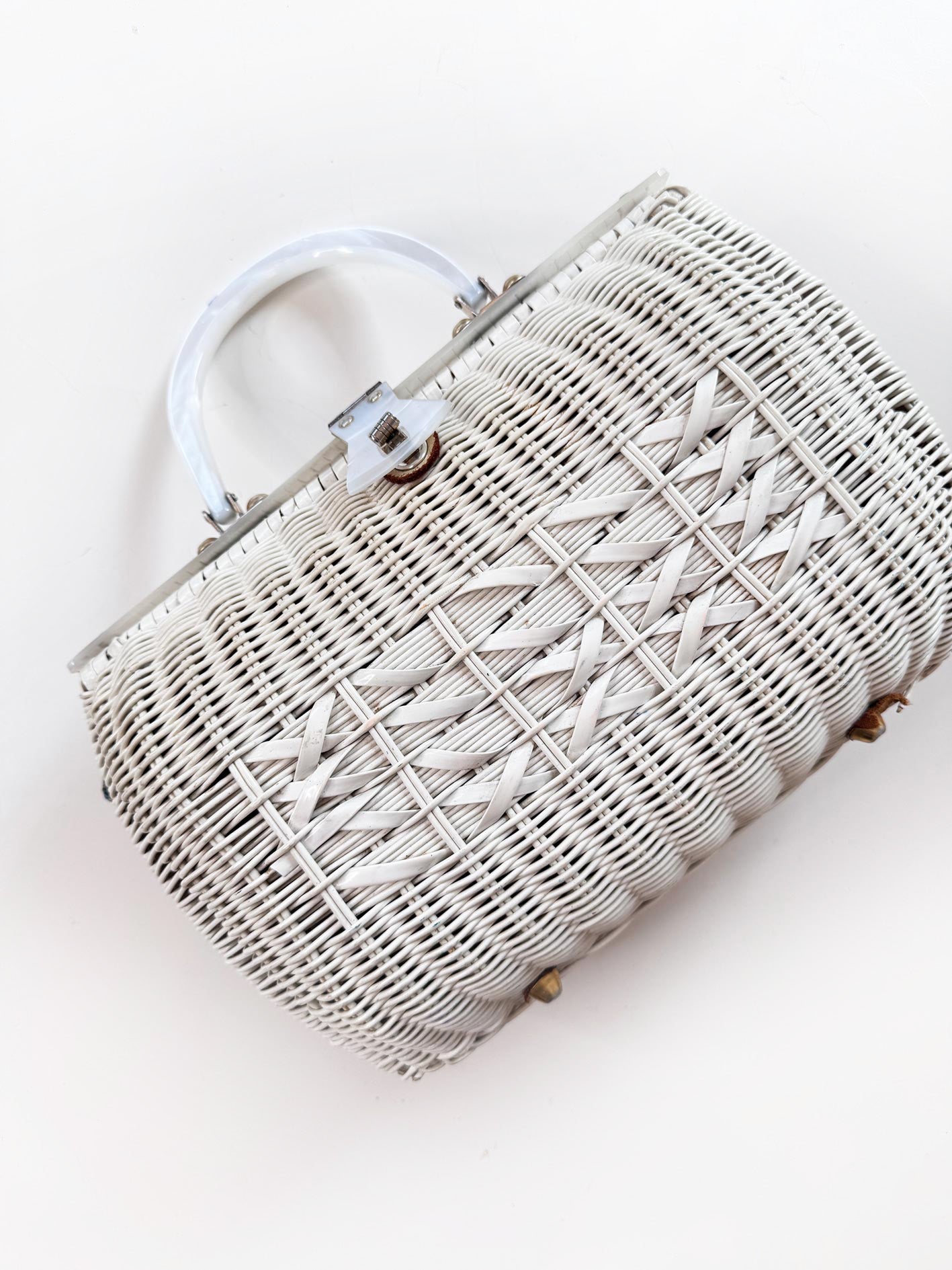 vintage 60s john hart wicker handbag with pearl lucite handle