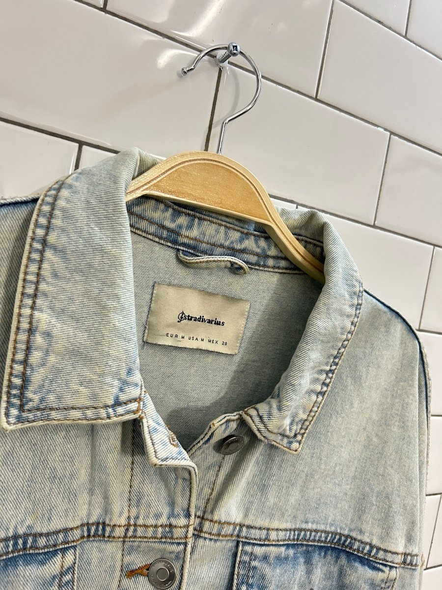 stradivarius light wash denim jacket - good market thrift store