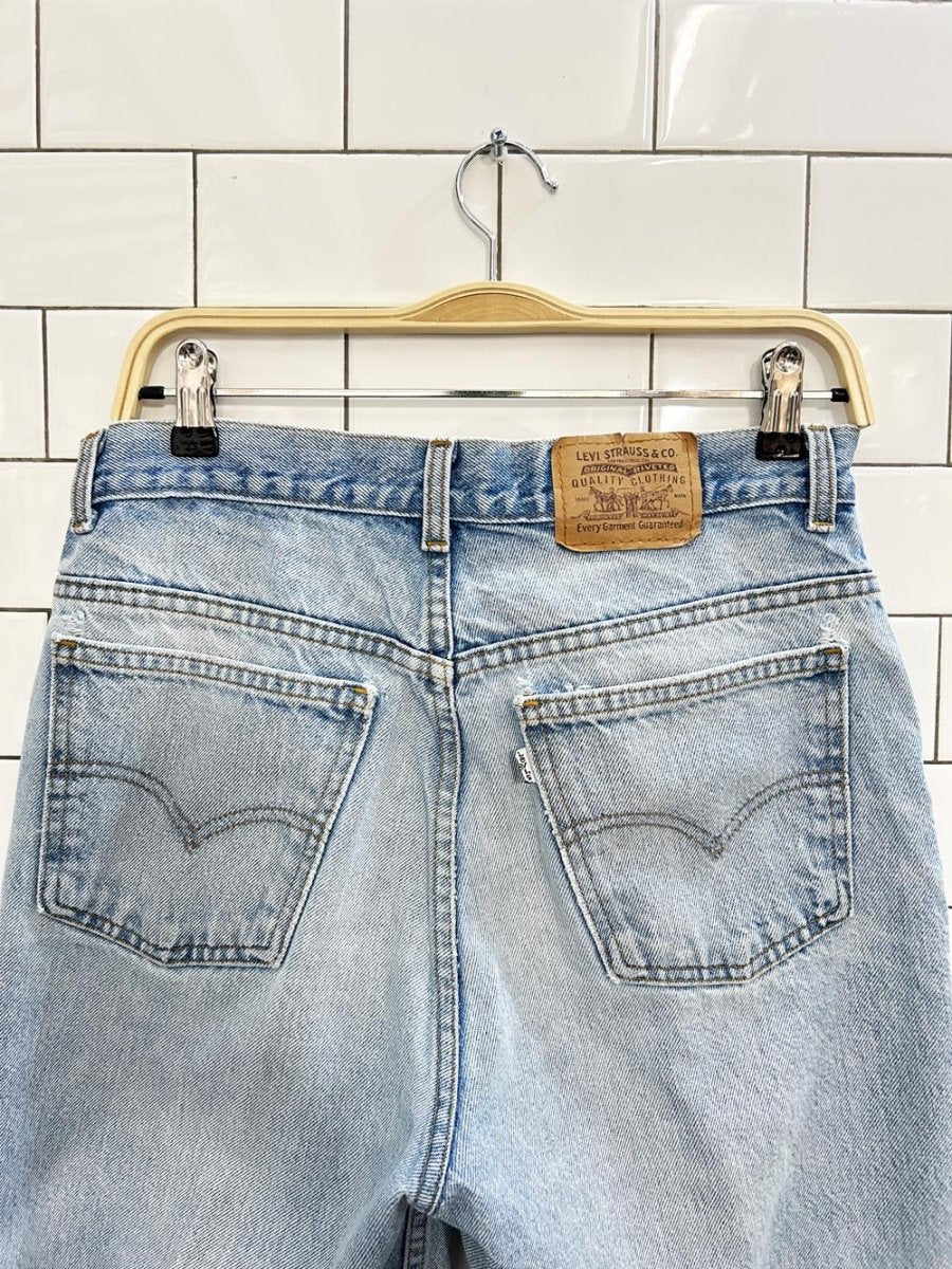 vintage 90s levis white tab distressed straight jeans - good market thrift store